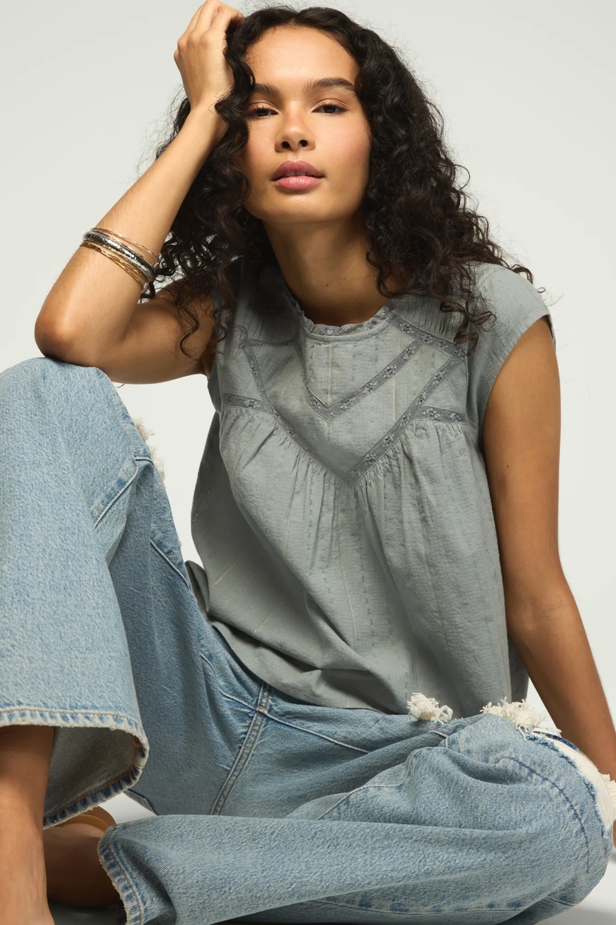 LACE YOKE FLUTTER TOP, image 5