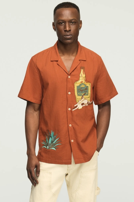 SHORT SLEEVE EMBROIDERED CAMP COLLAR SHIRT, image 1