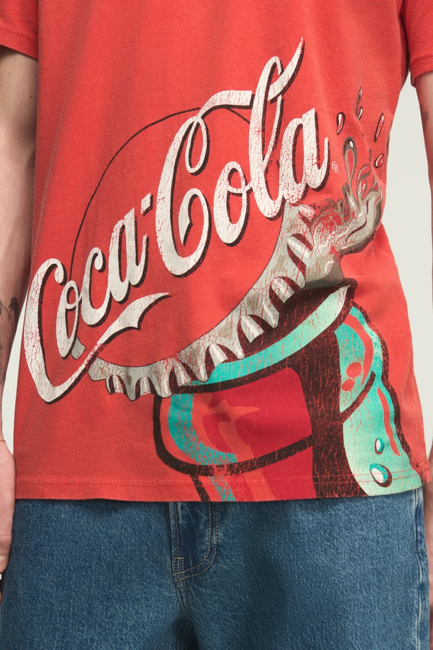 COKE BOTTLE CAP TEE, image 2