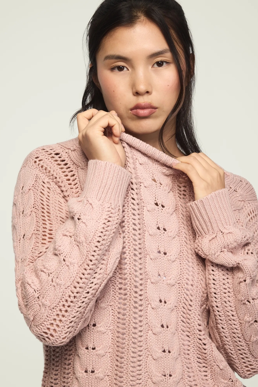 OPEN CABLE CREW NECK SWEATER, image 5