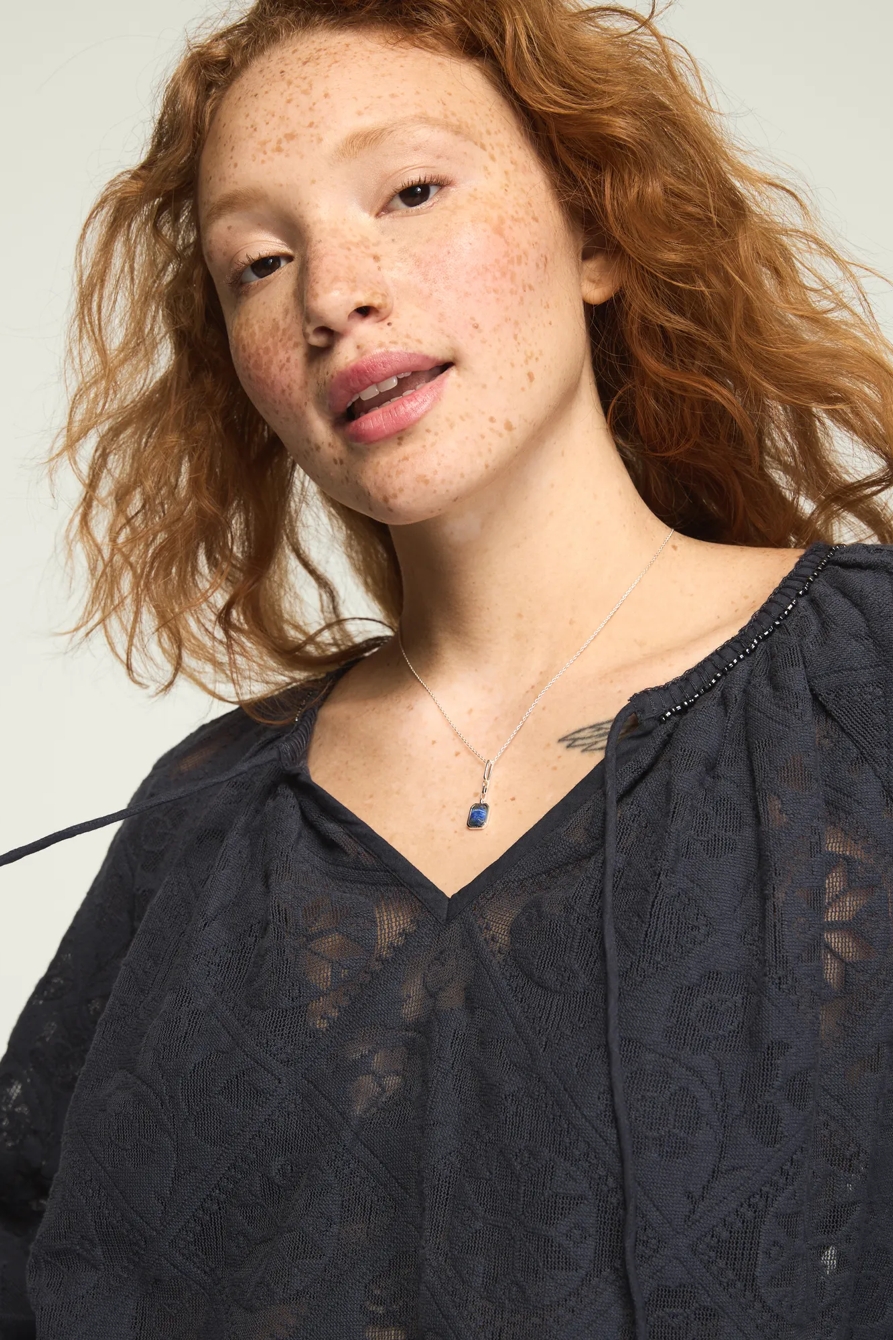 LONG SLEEVE LACE PEASANT TOP, image 5