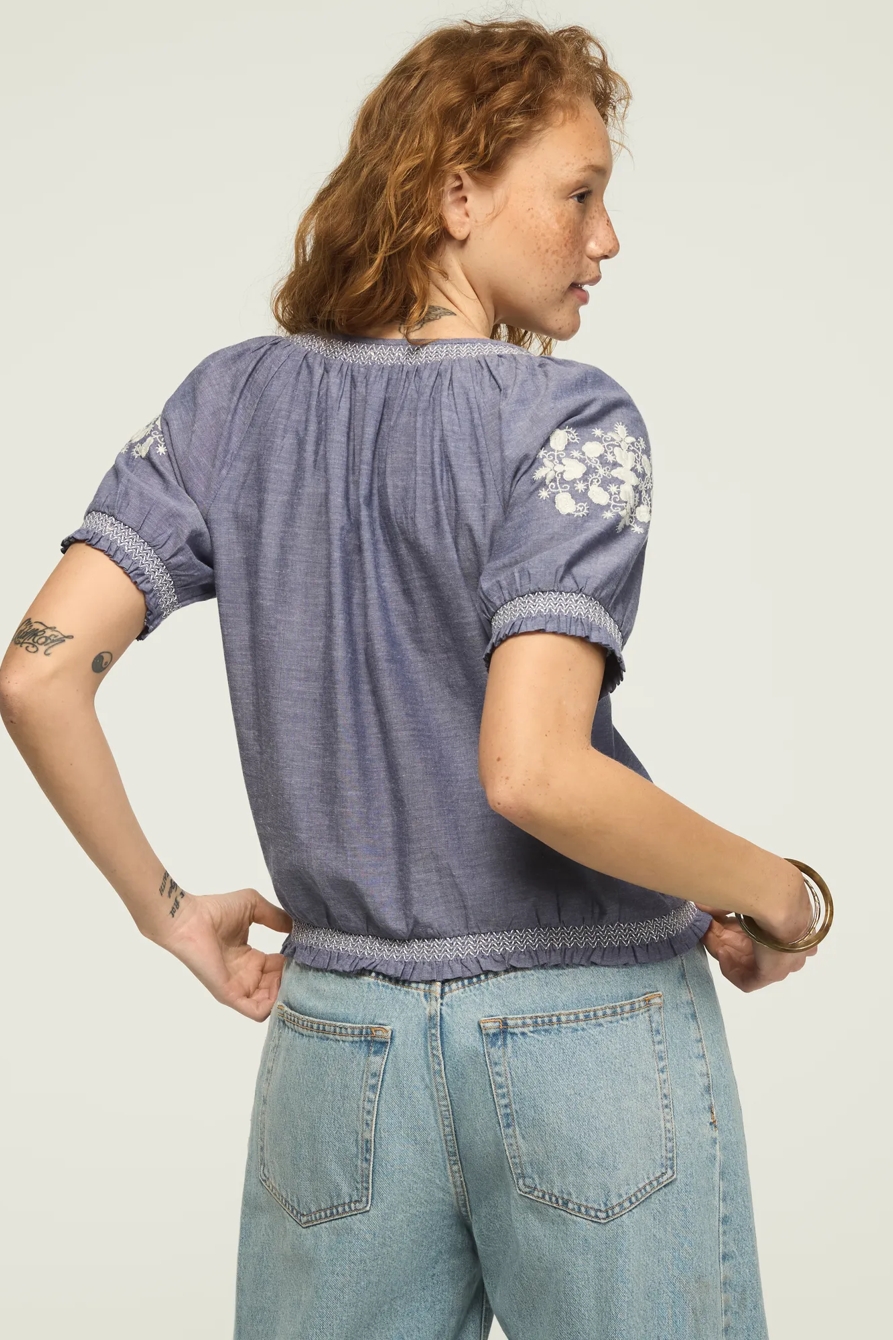 EMBROIDERED SHORT SLEEVE BUBBLE TOP, image 3