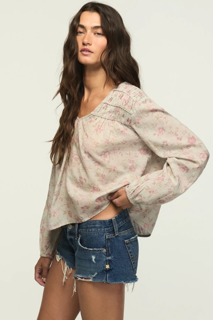 LONG SLEEVE RUCHED PEASANT TOP, image 3