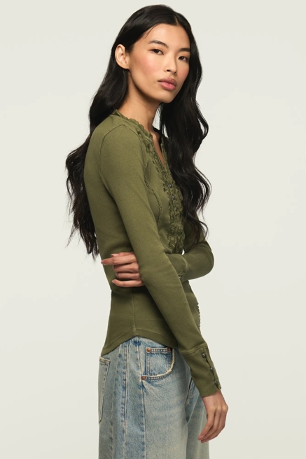 EMBROIDERED V NECK HENLEY, image 4