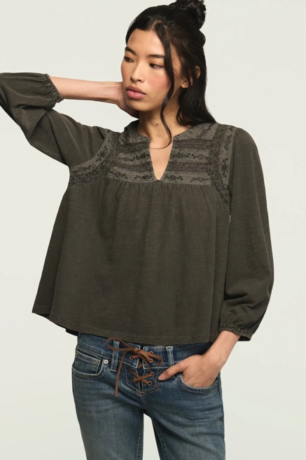 TRIM MIX KNIT PEASANT TOP, image 1