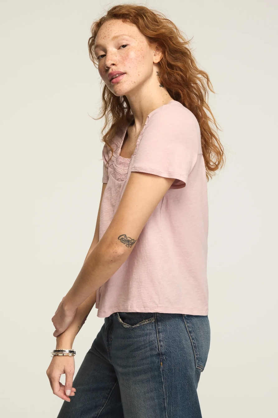EMBROIDERED YOKE TEE, image 4