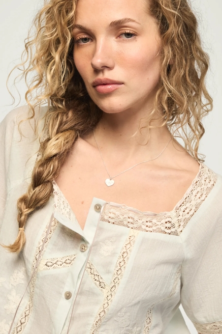 SHORT SLEEVE EMBROIDERED LACE TOP, image 2