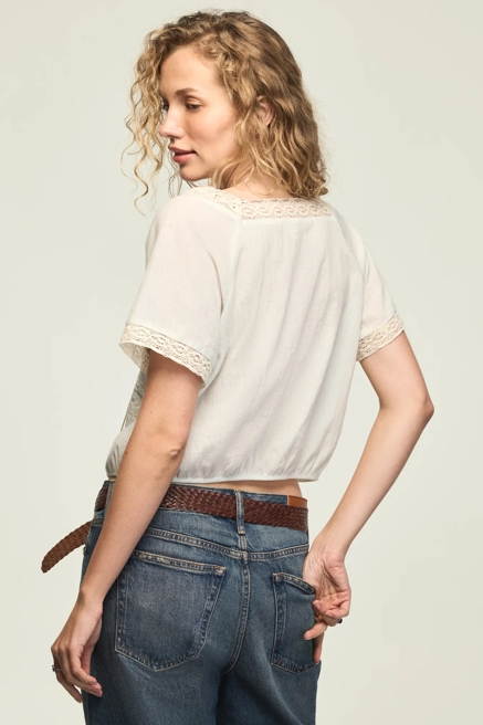 SHORT SLEEVE EMBROIDERED LACE TOP, image 3