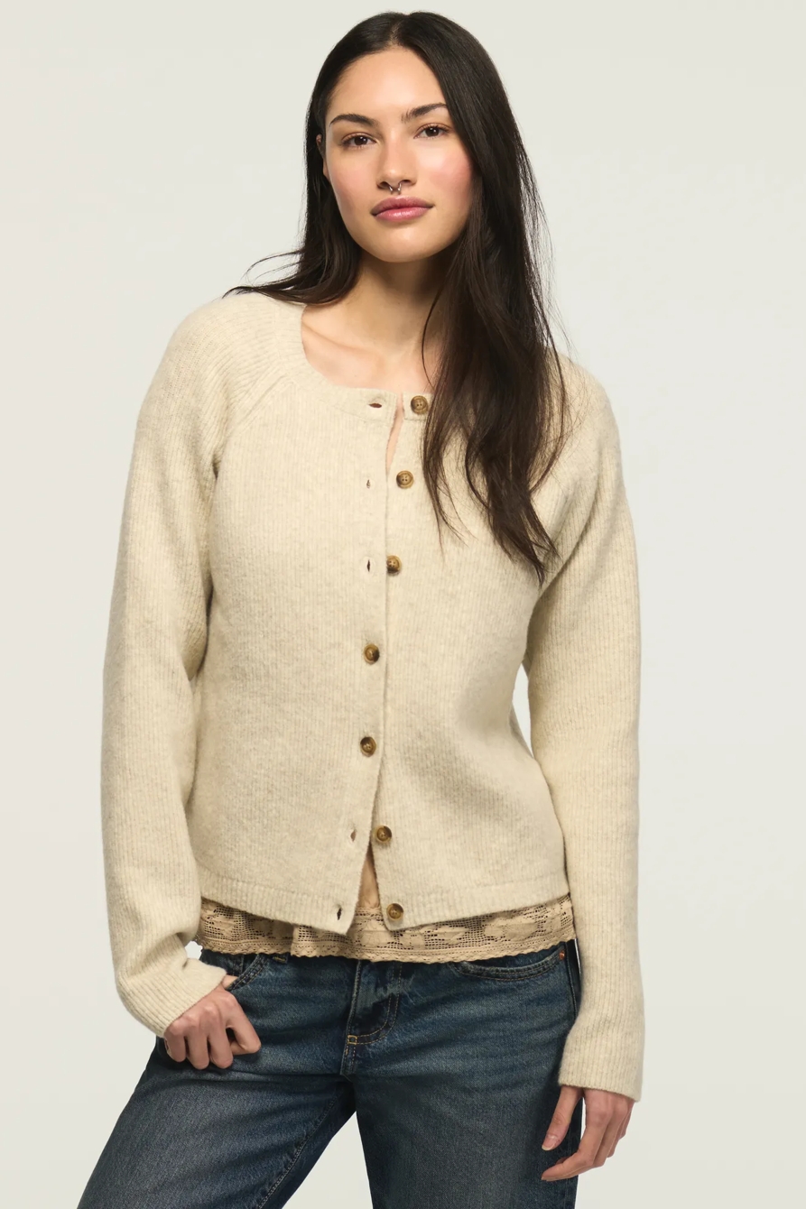 CLOUD SOFT CARDIGAN, image 2