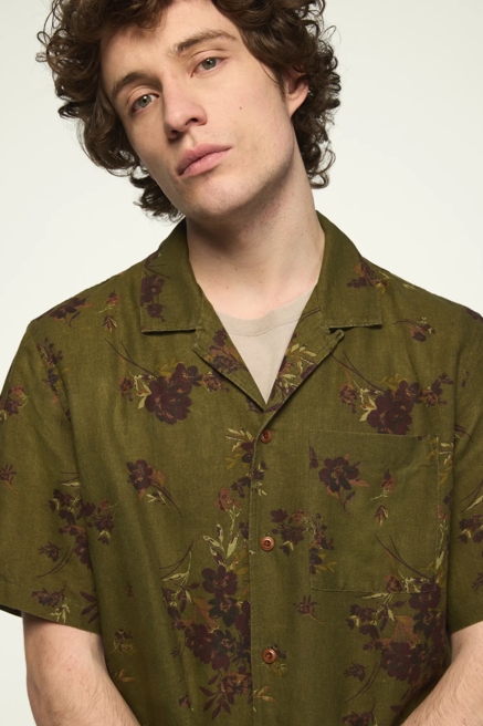 PRINTED SHORT SLEEVE CAMP COLLAR SHIRT, image 2