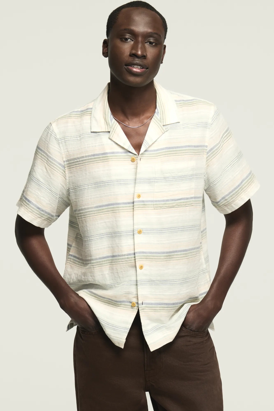 SHORT SLEEVE LINE STRIPED CAMP COLLAR SHIRT, image 1