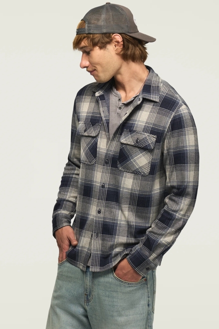 PLAID BRUSHED KNIT SHIRT, image 3