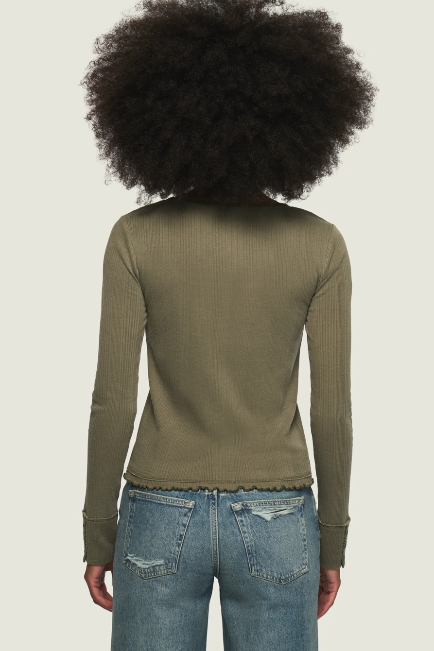 SOLID BUTTON THROUGH TOP, image 3