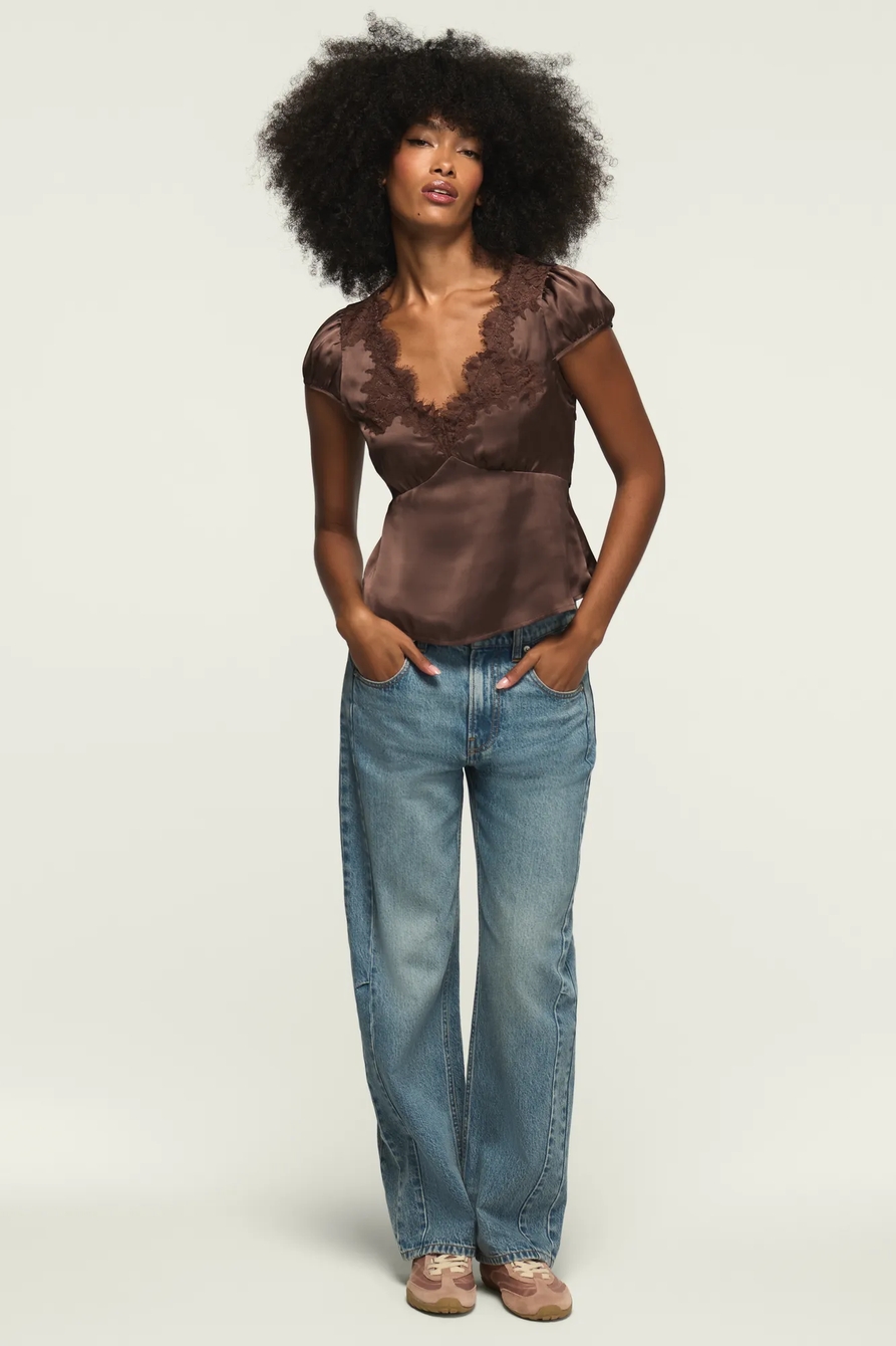 LACE NECKLINE SHORT SLEEVE BLOUSE, image 2