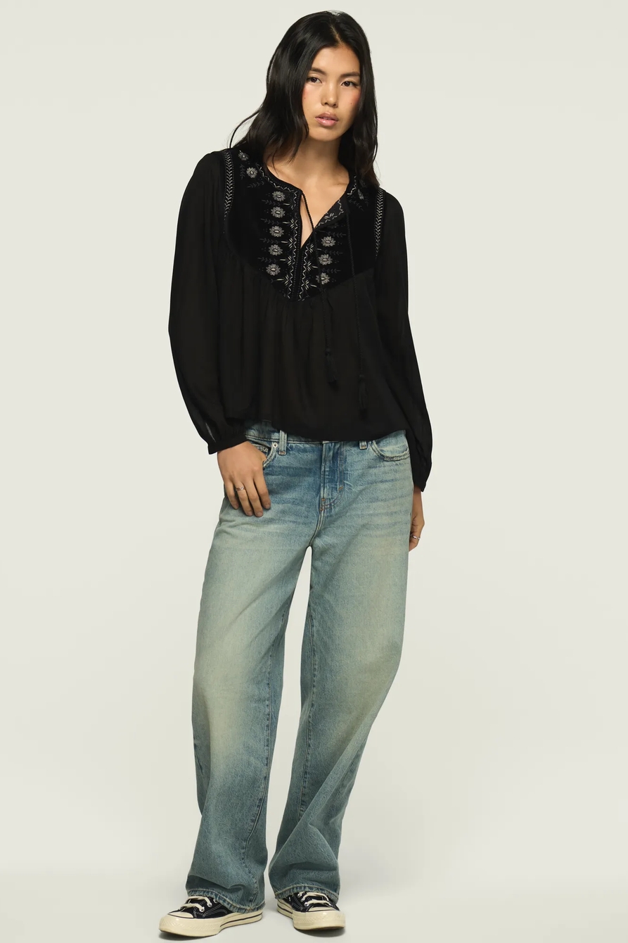 LONG SLEEVE VELVET TRIM BLOUSE, image 2