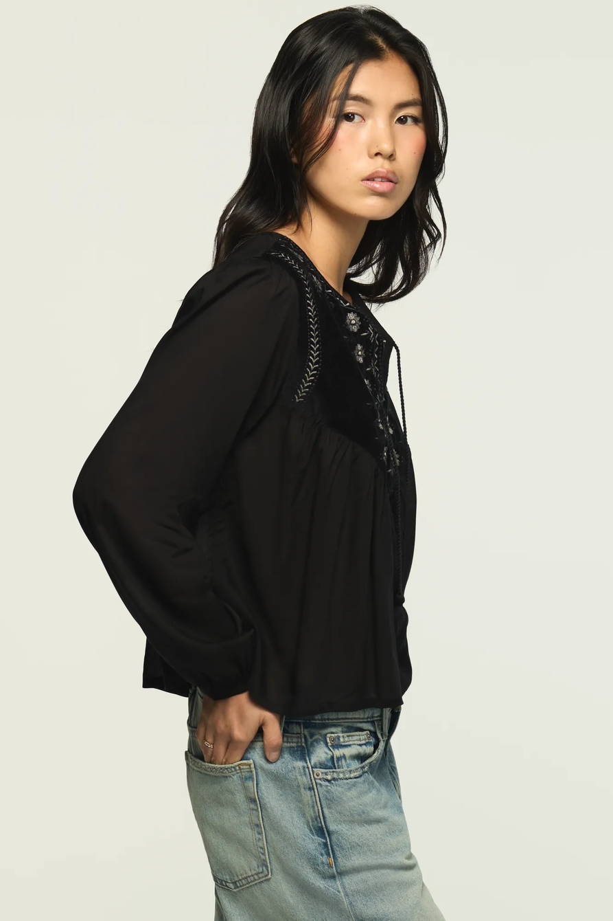 LONG SLEEVE VELVET TRIM BLOUSE, image 4