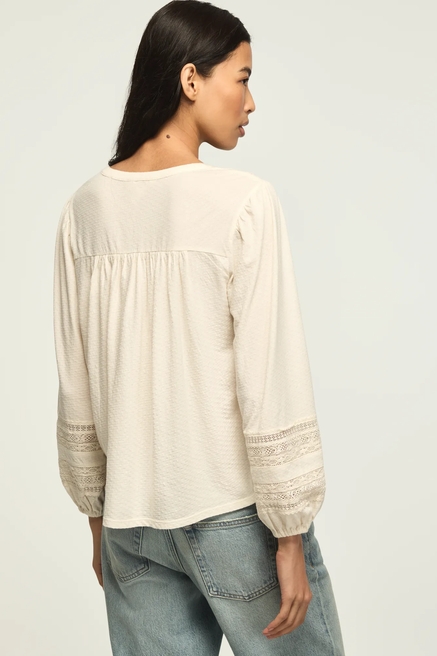 LACE TRIM LONG SLEEVE TOP, image 3