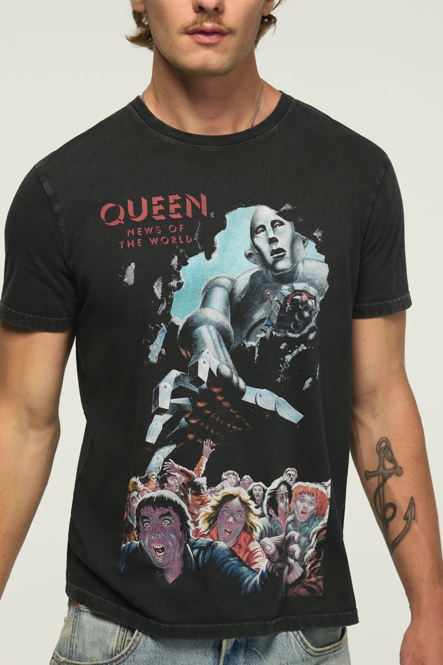 QUEEN NEWS OF THE WORLD TEE, image 2