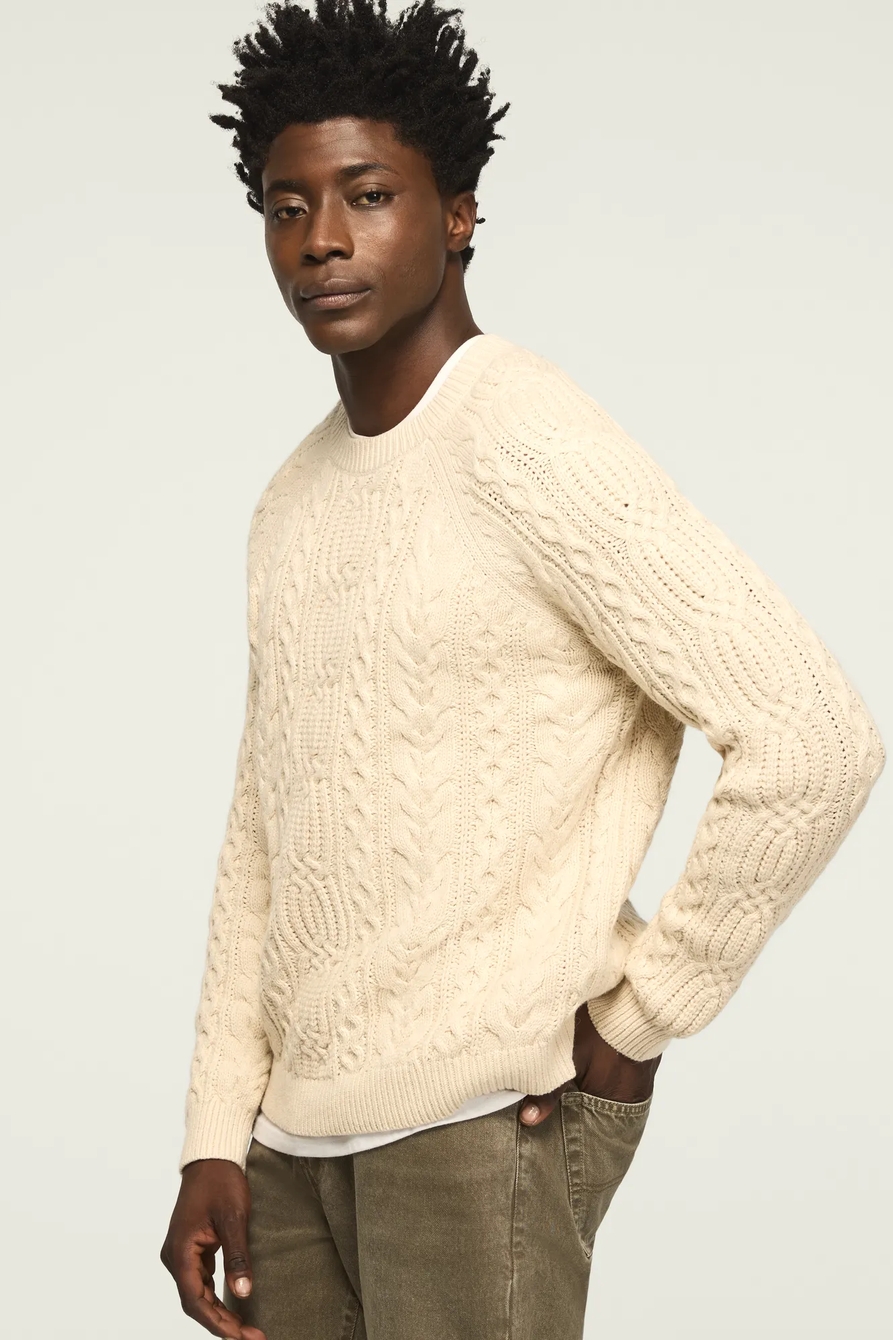 RAGLAN CREW NECK CABLE SWEATER, image 4