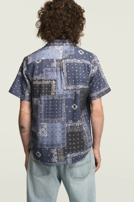 SS BANDANA PRINT CAMP COLLAR SHIRT, image 3
