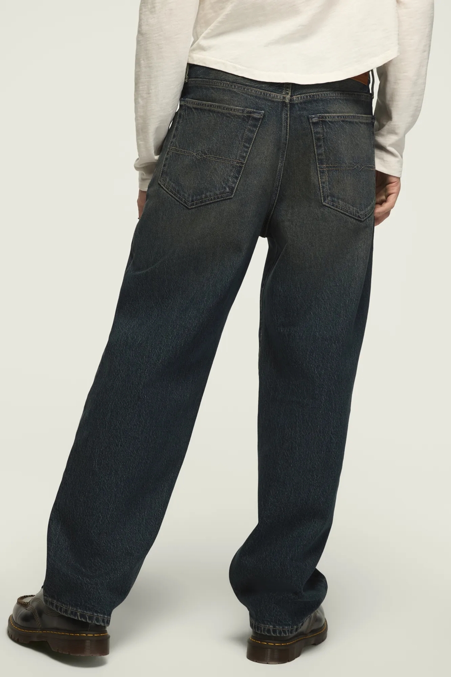 281 BAGGY, image 3