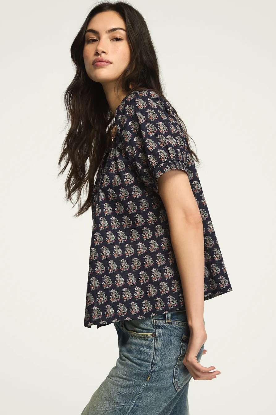 SHORT SLEEVE PINTUCK PEASANT TOP, image 4