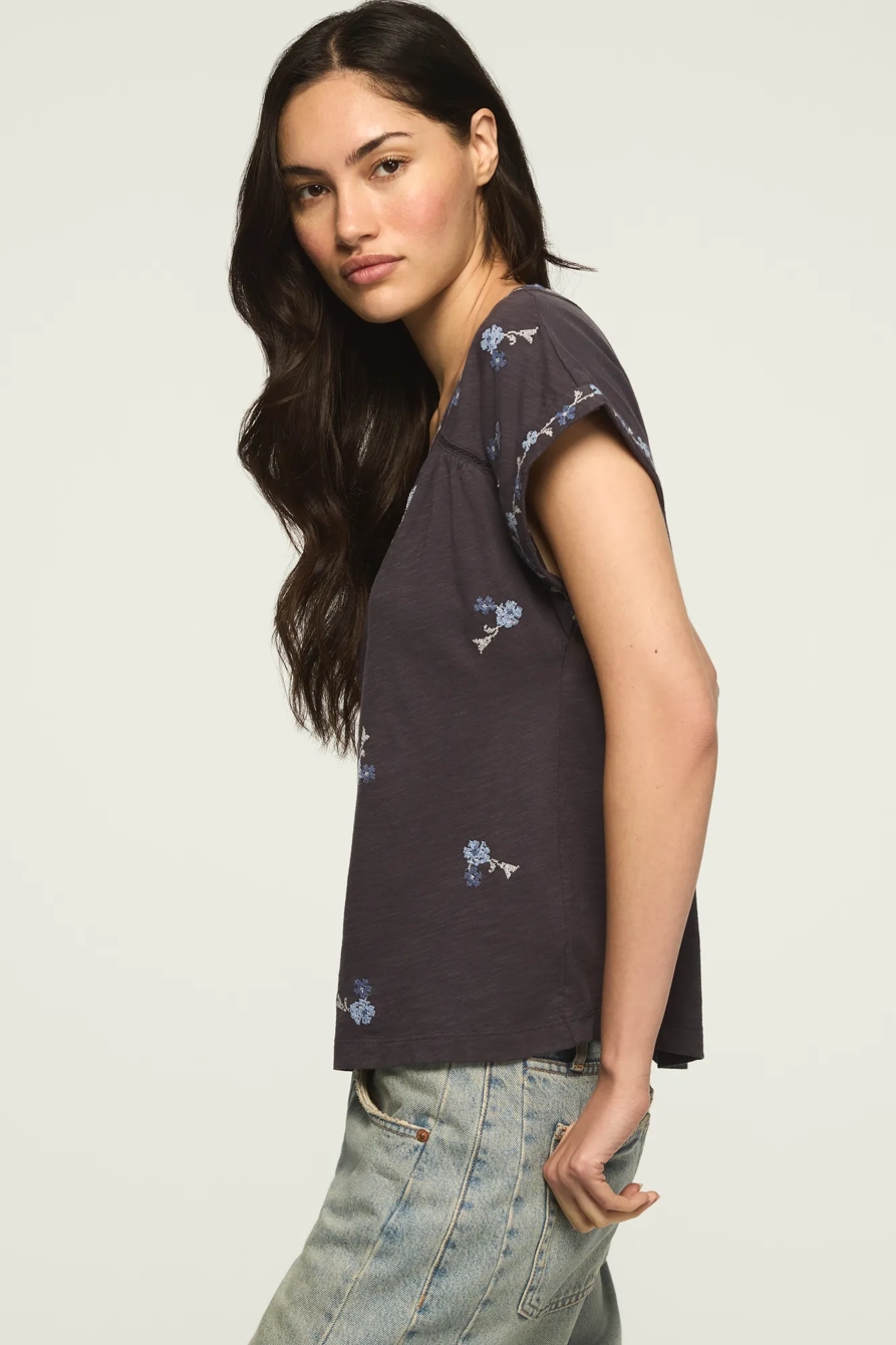 FLORAL EMBROIDERED PEASANT TEE, image 4