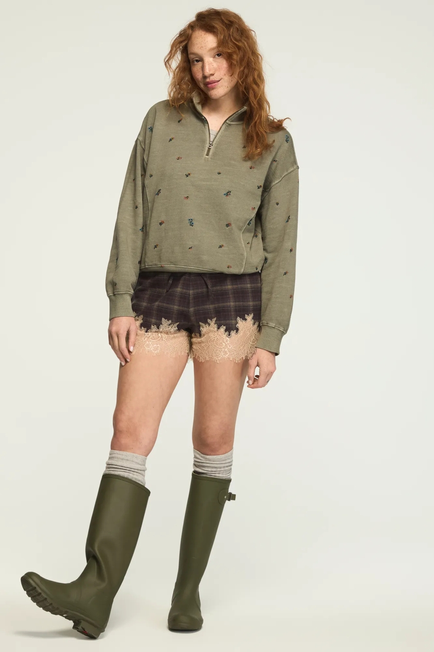 EMBROIDERED QUARTER ZIP PULLOVER, image 2