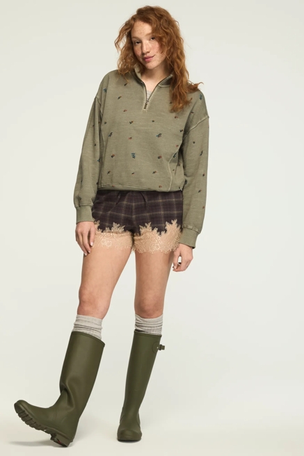 EMBROIDERED QUARTER ZIP PULLOVER, image 2
