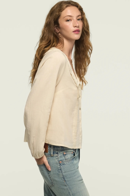 LONG SLEEVE PETER PAN COLLAR TOP, image 4