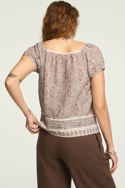 CAP SLEEVE LACE PEASANT TOP, image 3
