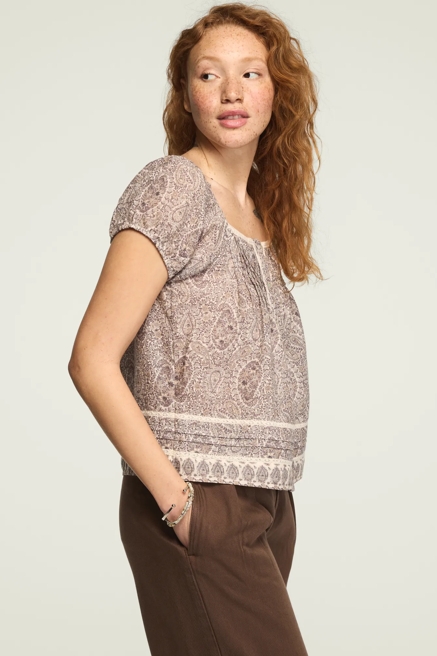 CAP SLEEVE LACE PEASANT TOP, image 4