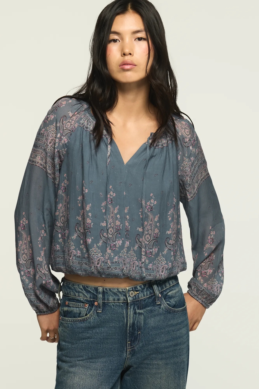 LONG SLEEVE PEASANT BUBBLE TOP, image 2