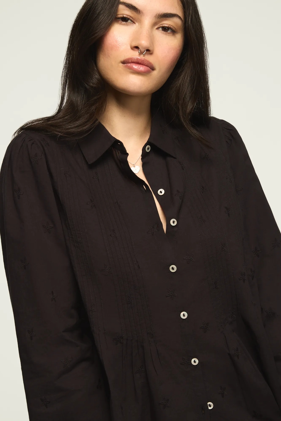 EMBROIDERED PINTUCK BUTTON UP SHIRT, image 7