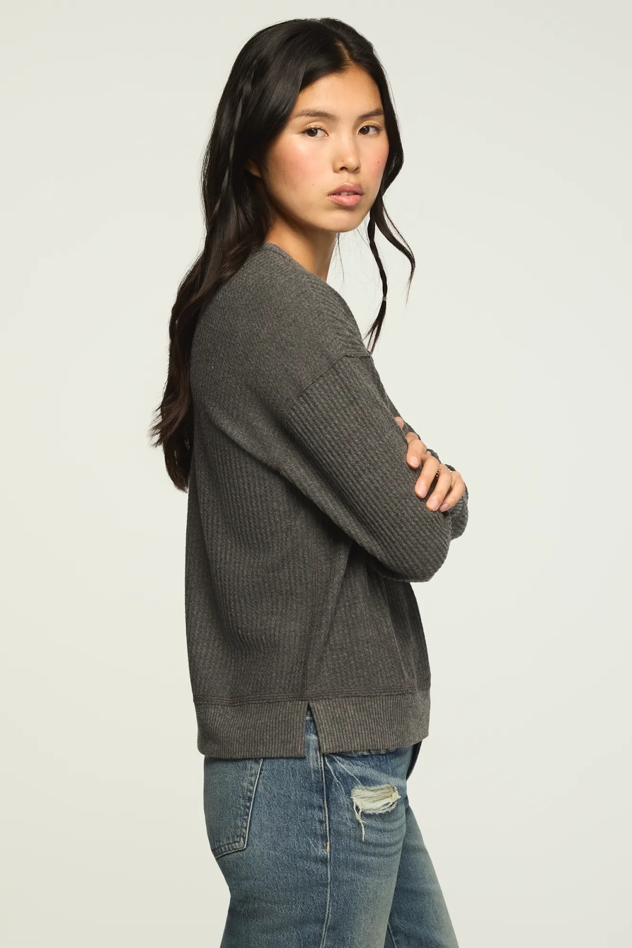 LONG SLEEVE CLOUD WAFFLE CREW TOP, image 4