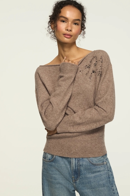 RIBBED BOAT NECK SHINE SWEATER, image 2