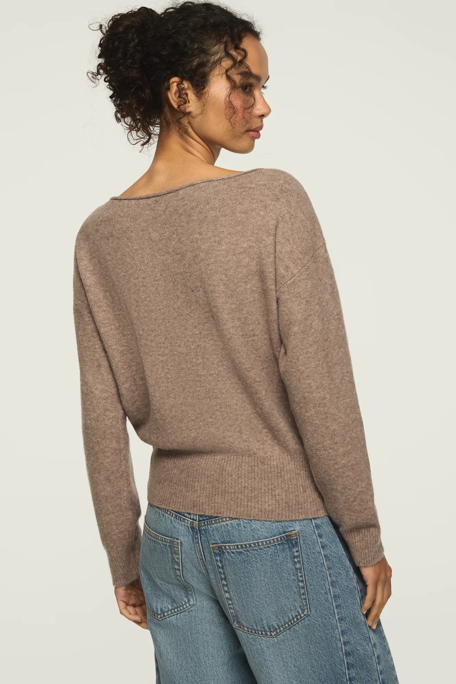 RIBBED BOAT NECK SHINE SWEATER, image 3