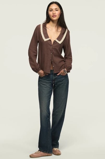 LONG SLEEVE PETER PAN COLLAR TOP, image 2