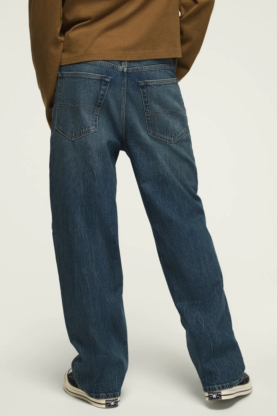 281 BAGGY, image 3