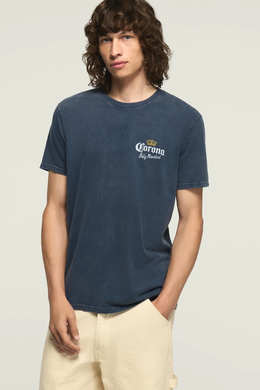 CORONA FELIZ NAVIDAD TEE, image 2