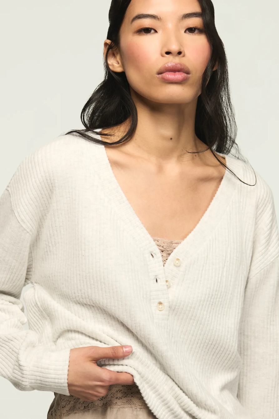 CLOUD V-NECK HENLEY POPOVER, image 5