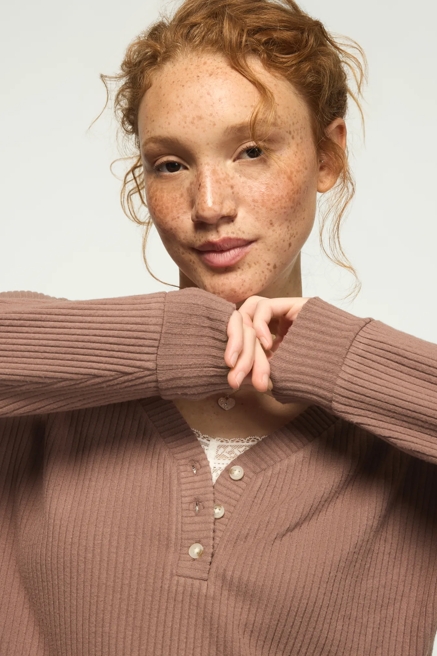 CLOUD V-NECK HENLEY POPOVER, image 2