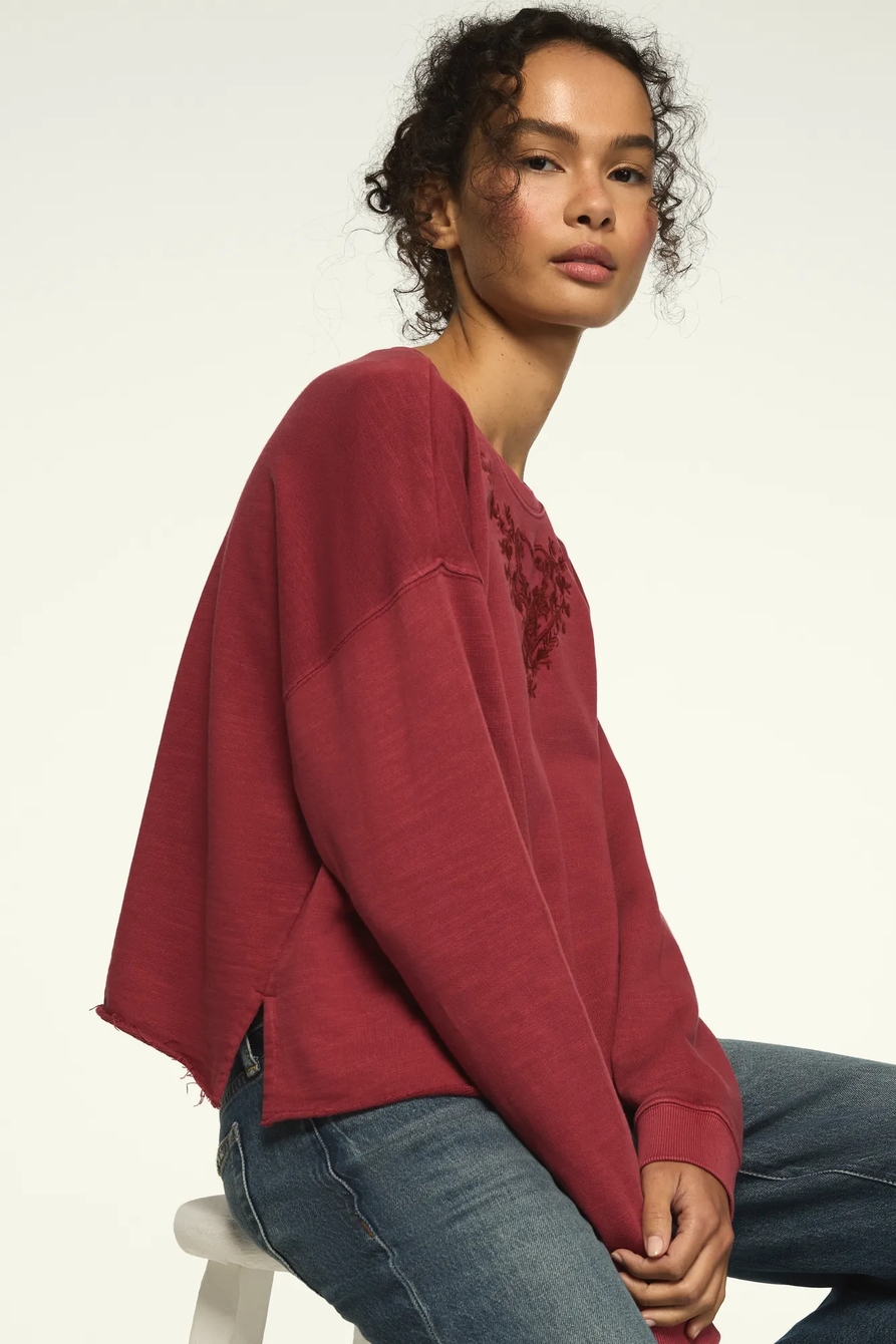 EMBROIDERED HEART CREWNECK, image 6