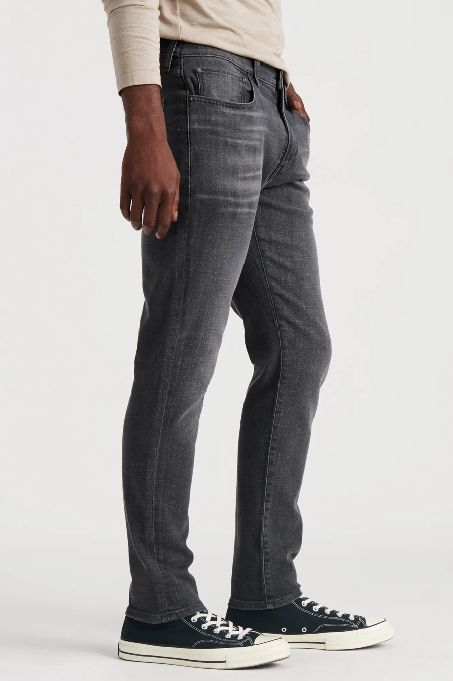105 SLIM TAPER COOLMAX STRETCH JEAN, image 3
