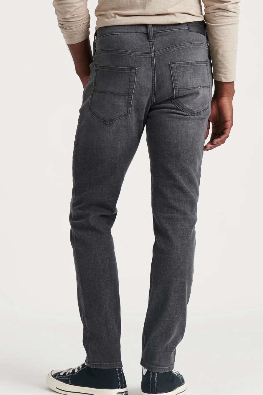 105 SLIM TAPER COOLMAX STRETCH JEAN, image 4