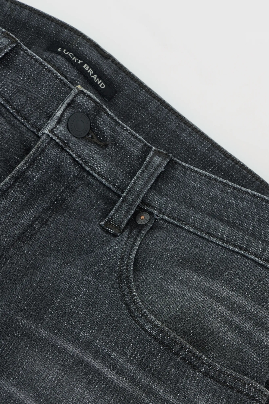 105 SLIM TAPER COOLMAX STRETCH JEAN, image 7