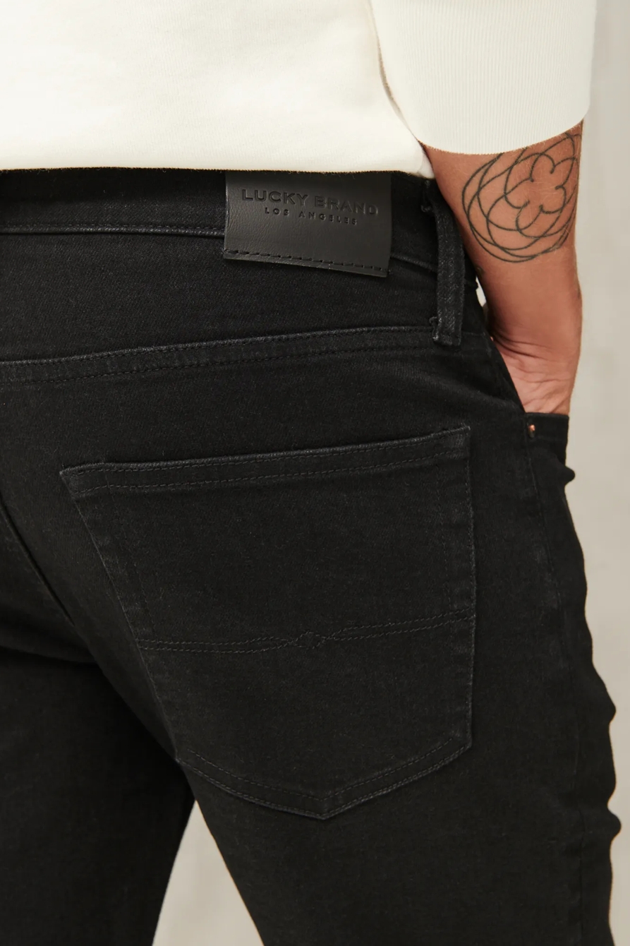 105 SLIM TAPER ADVANCED STRETCH JEAN, image 4