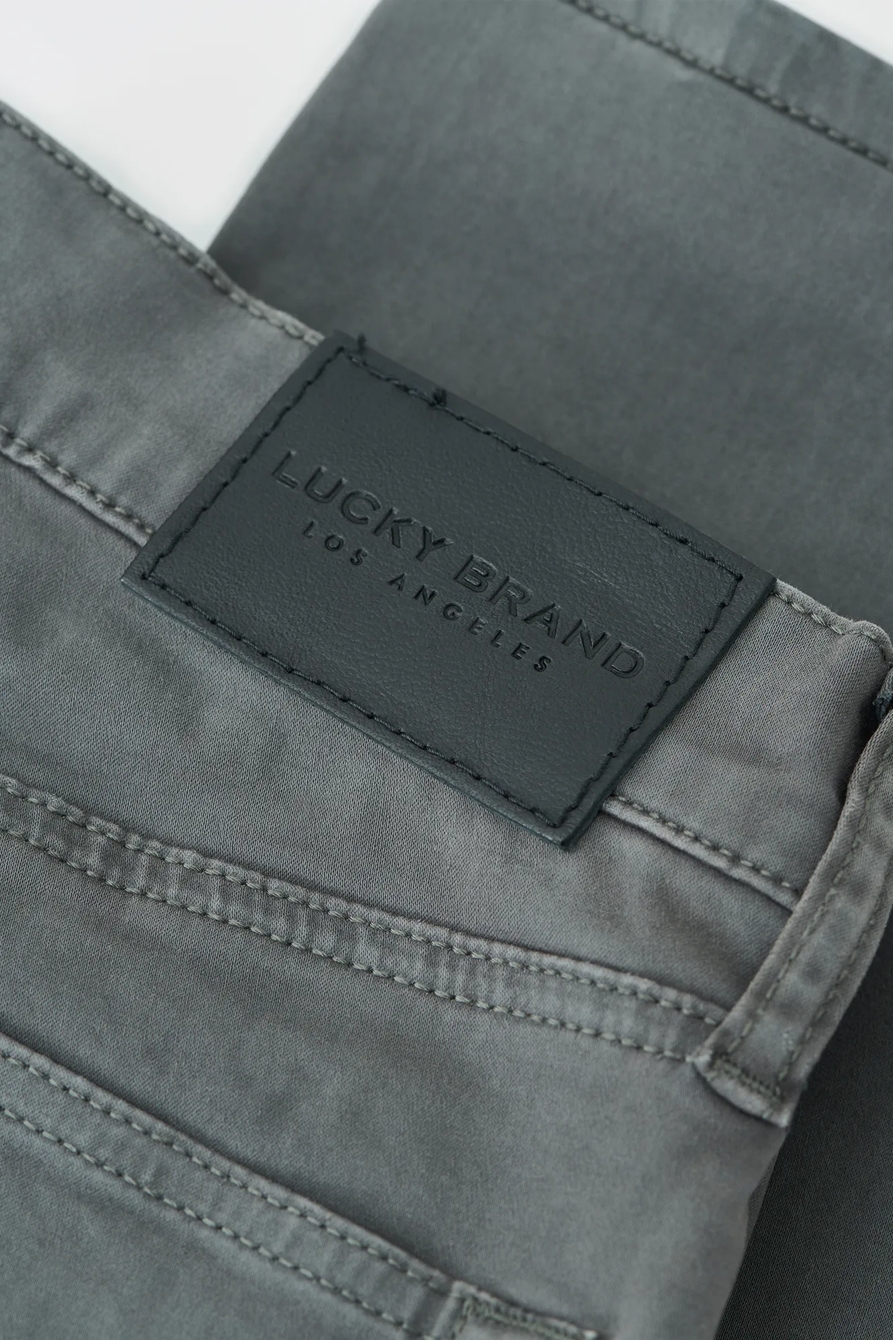 121 SLIM STRAIGHT SATEEN STRETCH JEAN | Lucky Brand