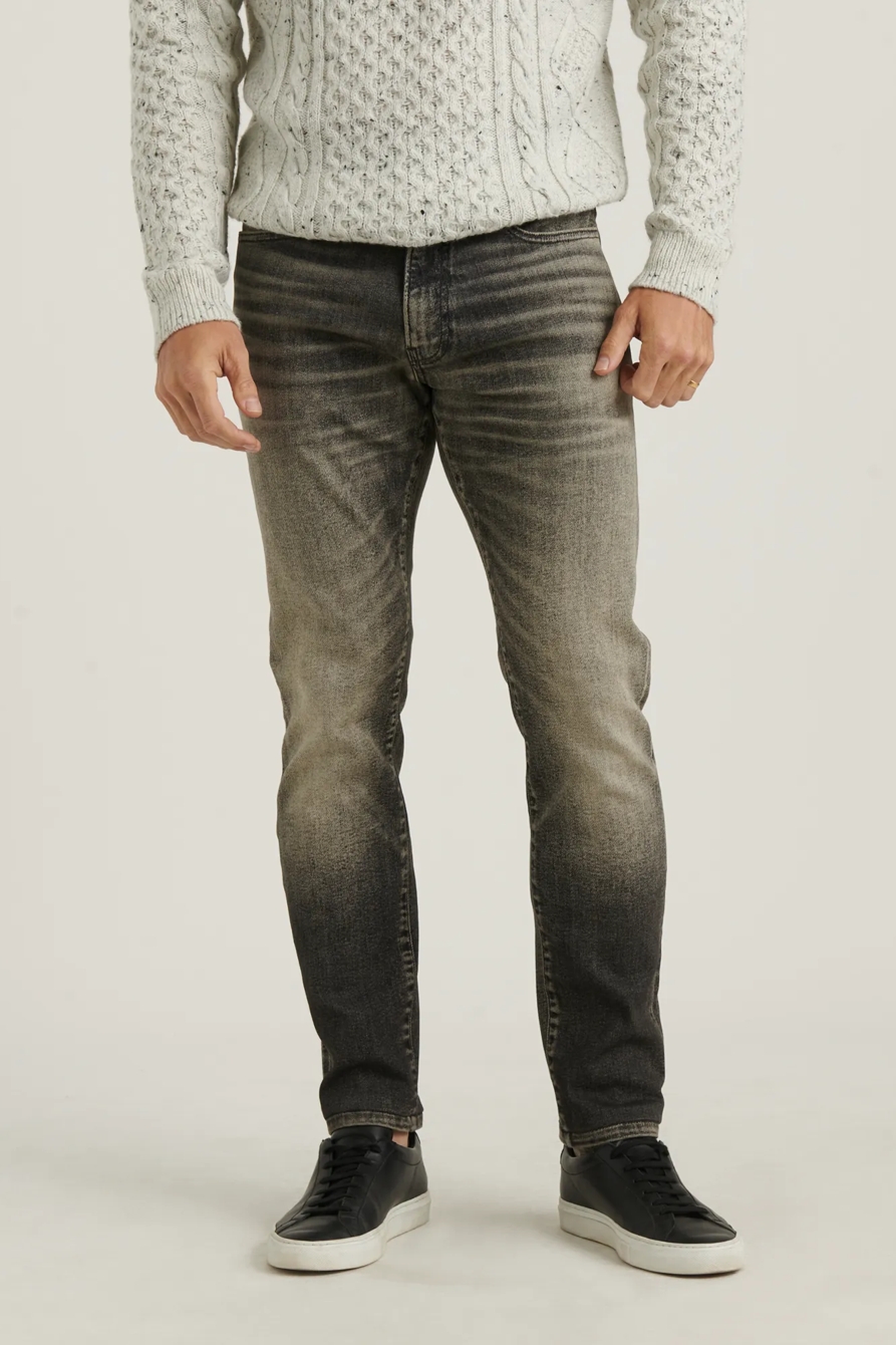 105 SLIM TAPER ADVANCED STRETCH JEAN, image 2