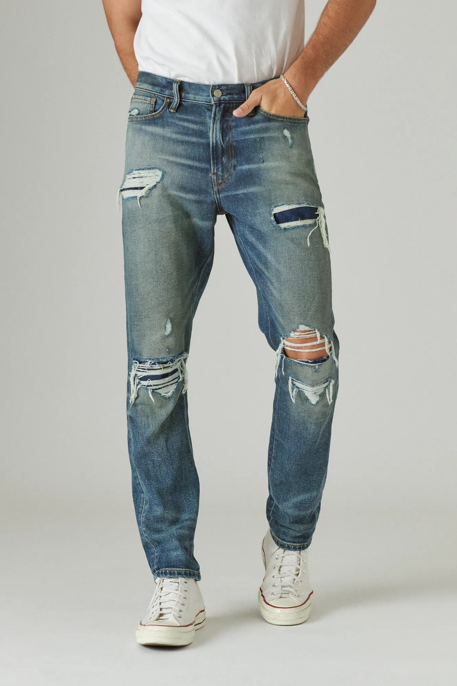 411 ATHLETIC TAPER JEAN, image 4
